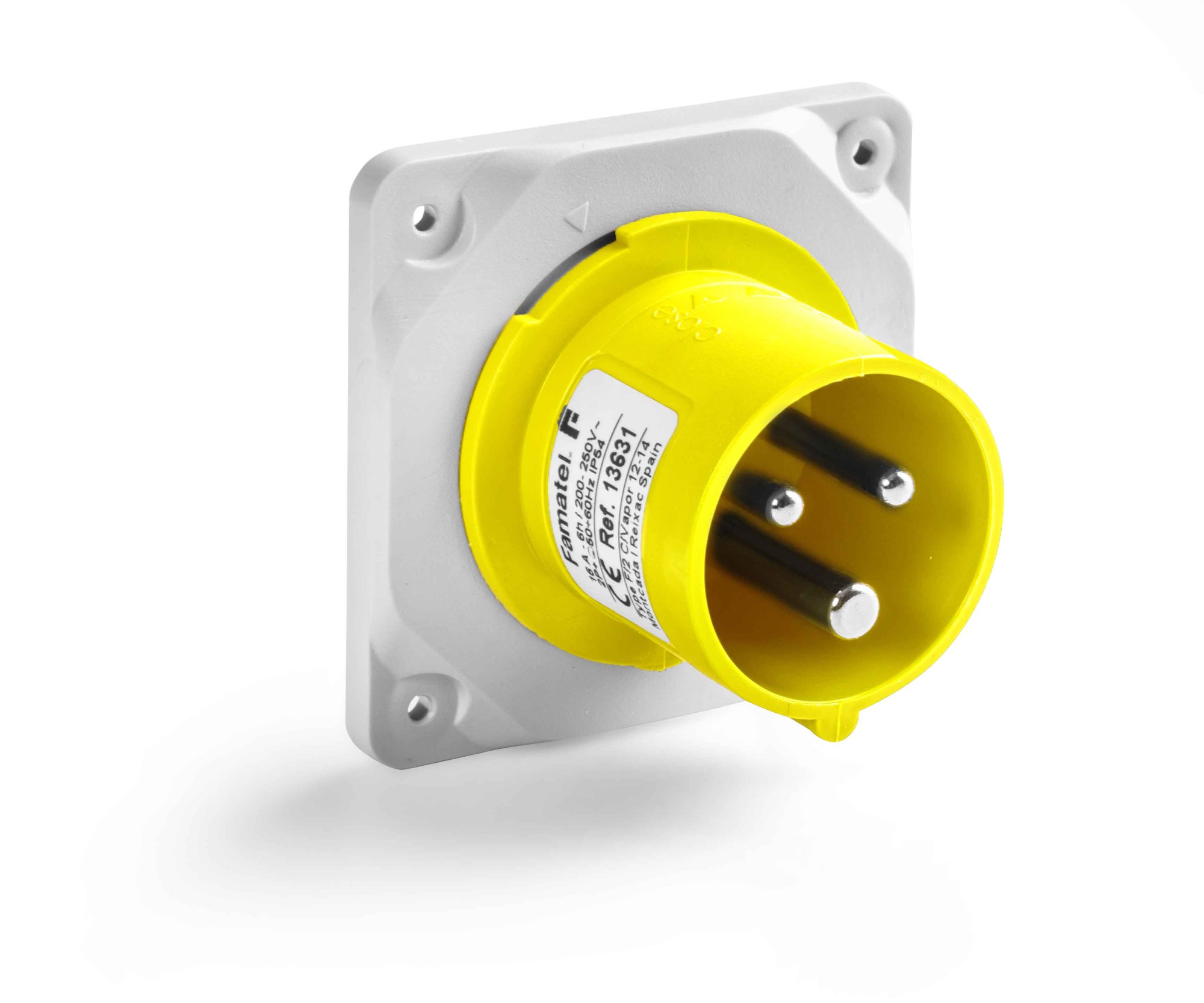 13533 | Clavija empotrar salida recta 2P+T 32A IP44/54