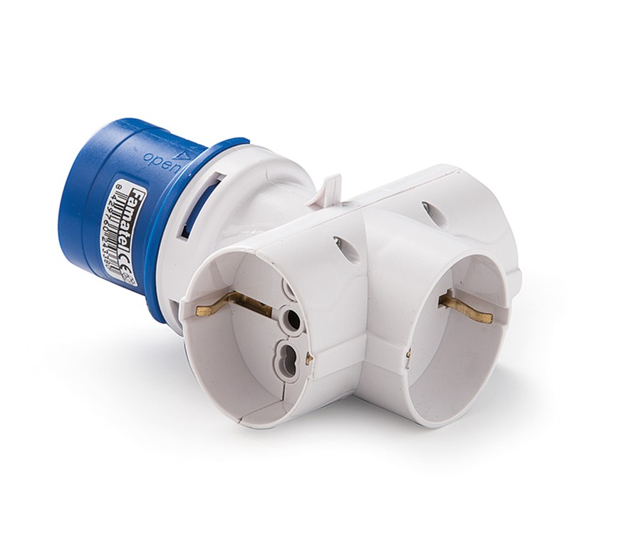 13913 | Adaptador clavija industrial 2P+T 16A / 3 tomas Bipasso 10/16A IP20