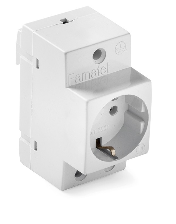 2501 | Base carril DIN 16A con toma de tierra