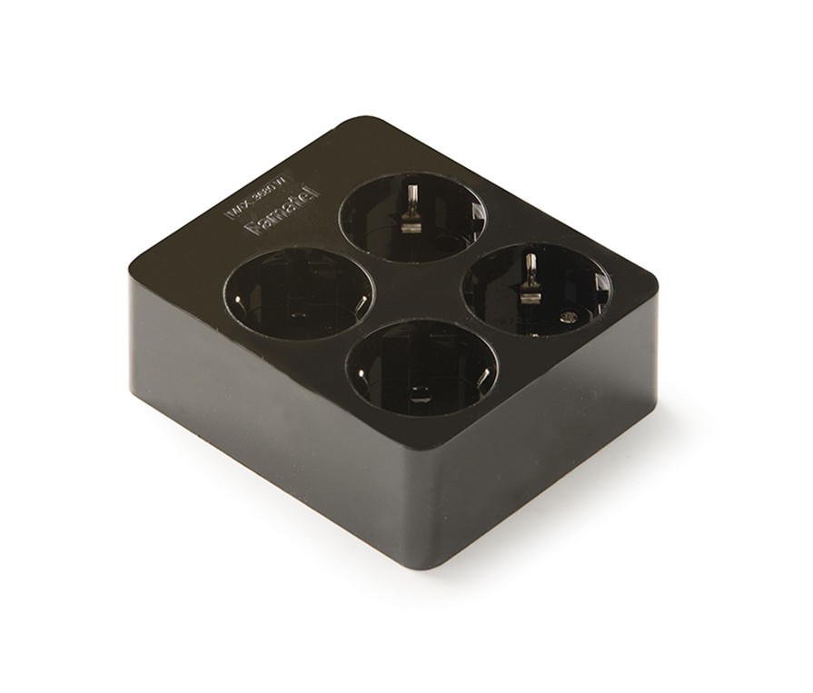 2504-N | Base 4 tomas 16A con toma de tierra cuadrada