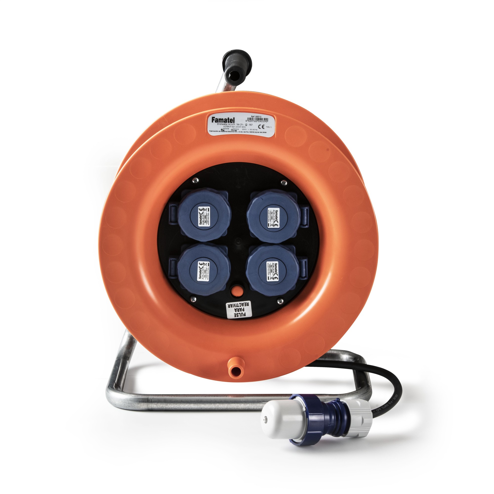30014 | Enrollacable IP55 50m; entrada: clavija schuko / salida: 4 bases schuko