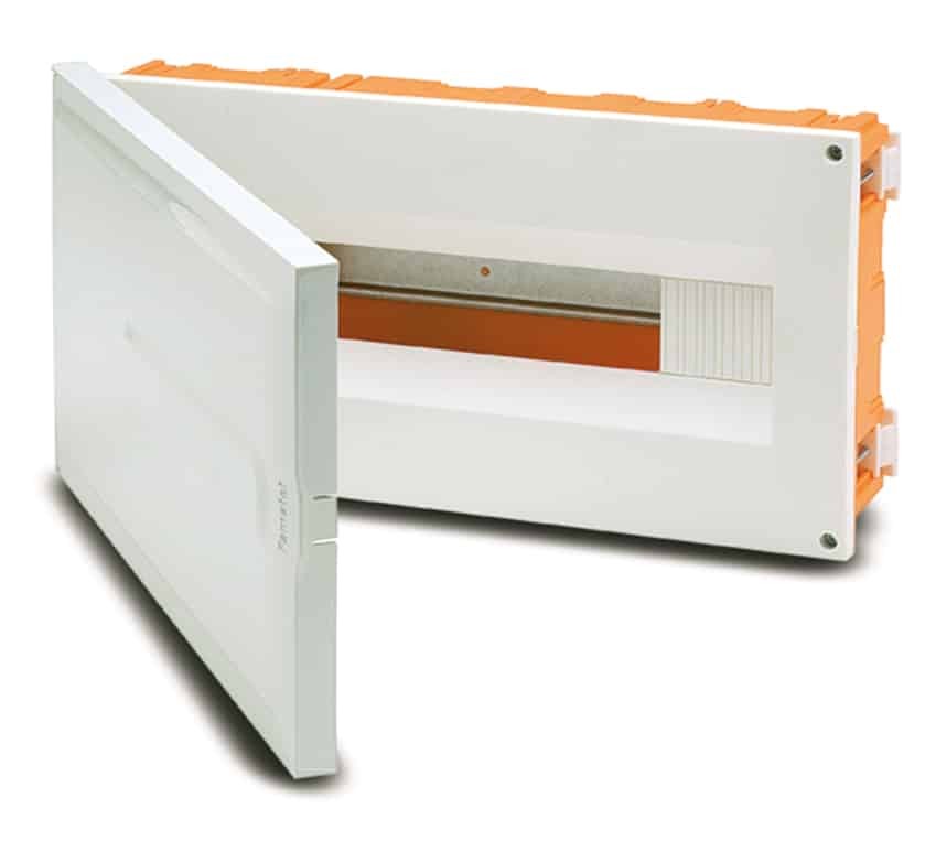 3318-F | Armario de empotrar 18 módulos IP40