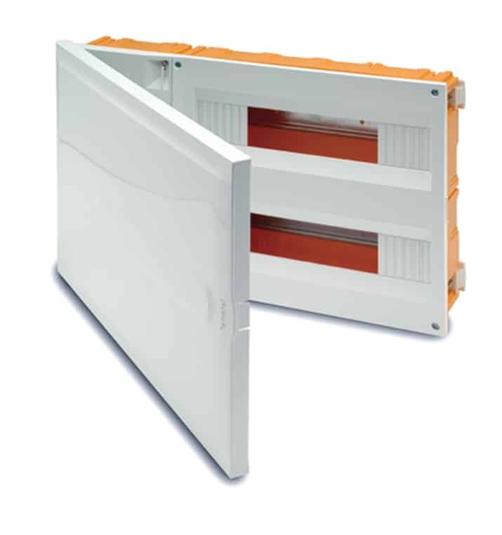 3324-F | Armario de empotrar 4(ICP) + 28 módulos IP40