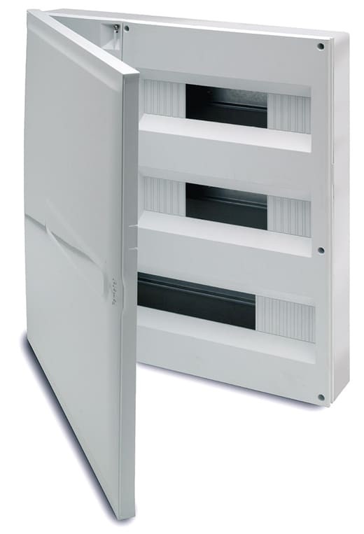 3444-P | Armario de superficie 4(ICP) + 44 módulos IP40