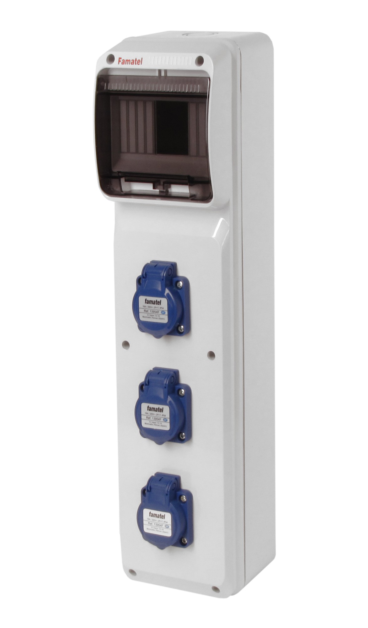 6401 | Envolvente cableada 6 módulos con 3 tomas schuko IP54