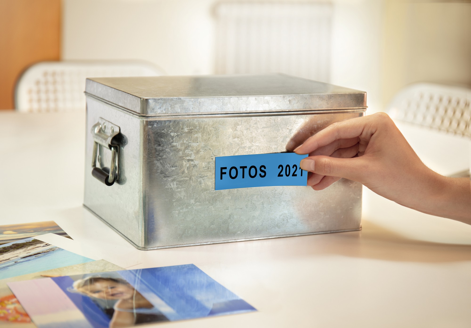 Cinta magnética adhesiva 19mm x 1m / negro