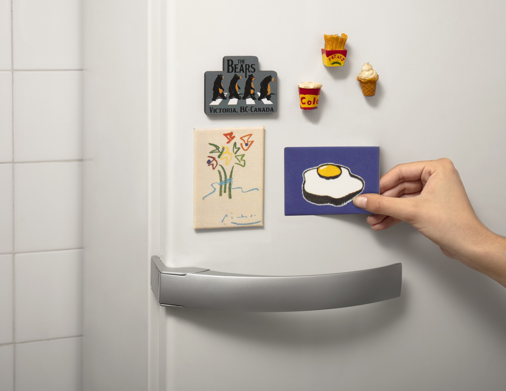 Lámina magnética autoadhesiva 100 x 85 mm / negro