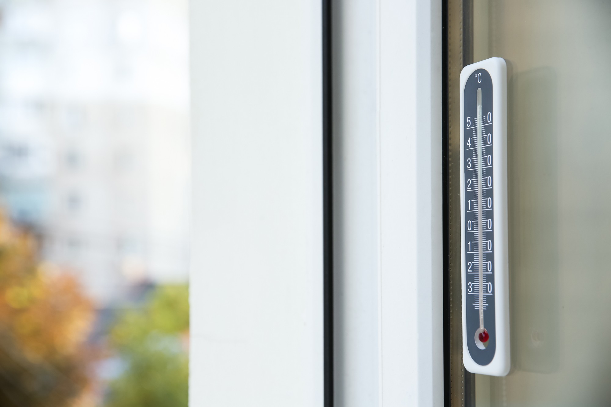 Cinta adhesiva 2 caras para exteriores 19 mm x 1,5 m / negro