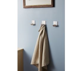 Colgador adhesivo con base de acero inoxidable / cromo mate