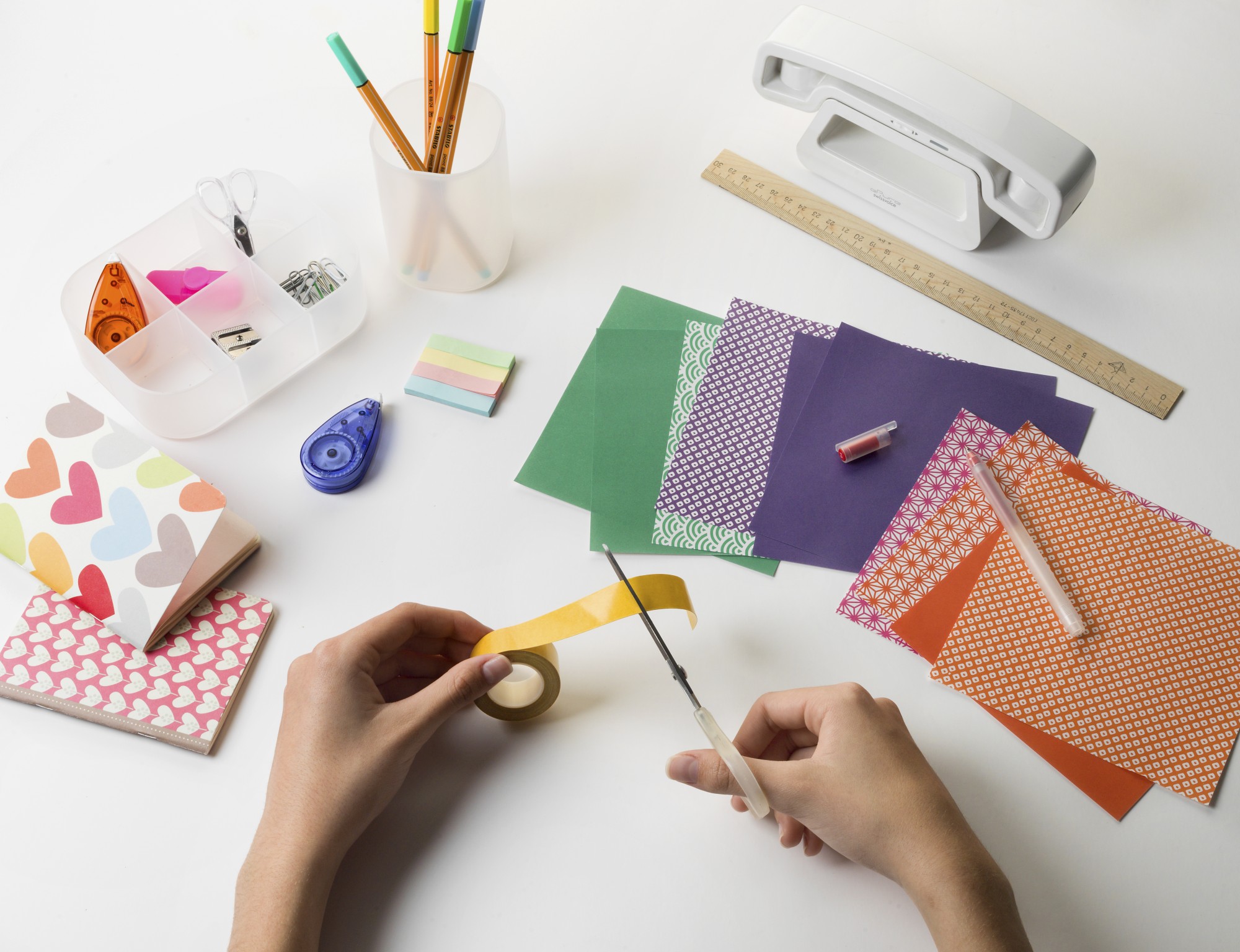 Cinta adhesiva 2 caras 19 mm x 5 m / transparente