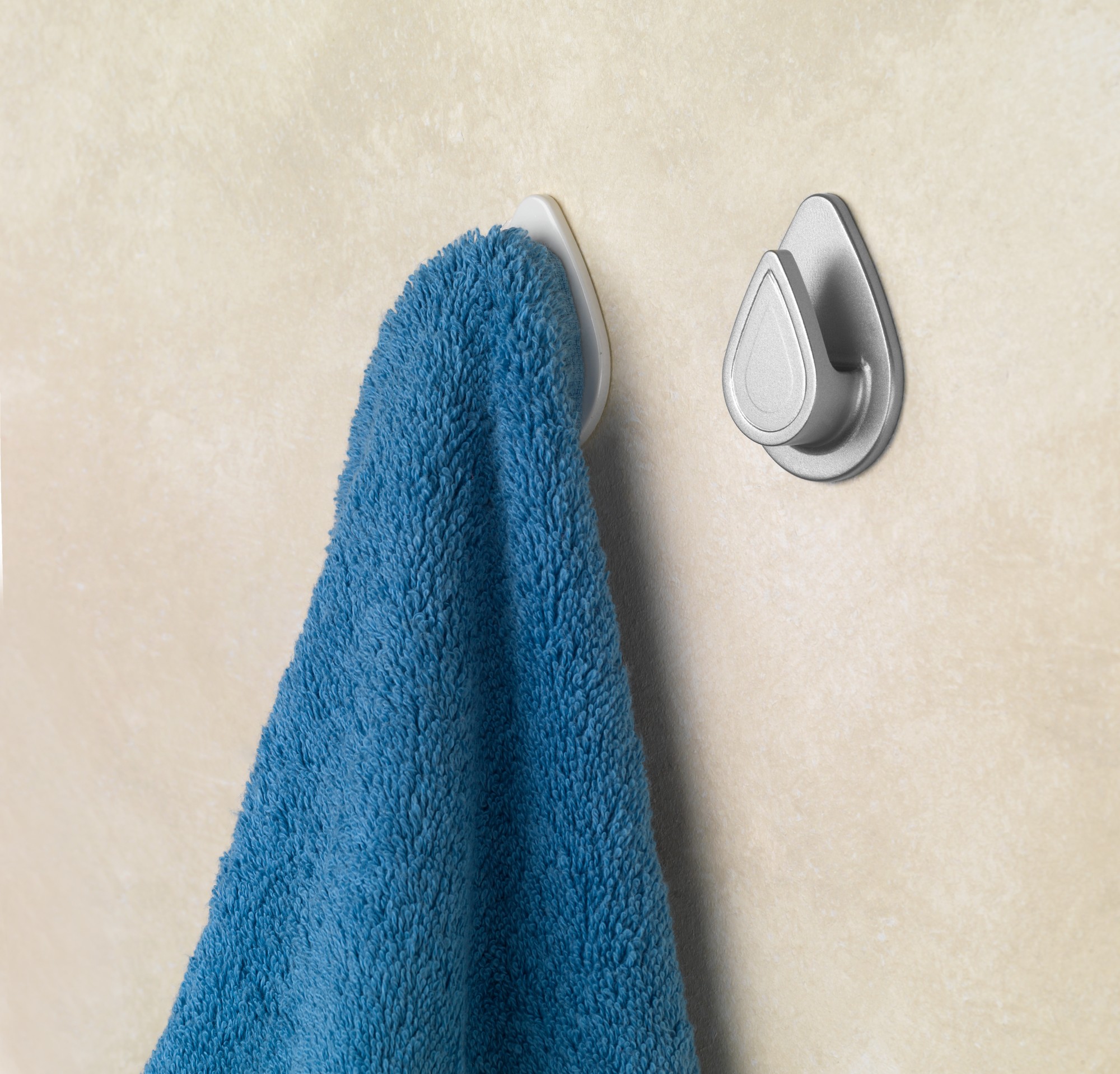 Colgador "gota" water resistant / blanco