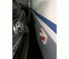 Protector parking frontal / rojo-blanco
