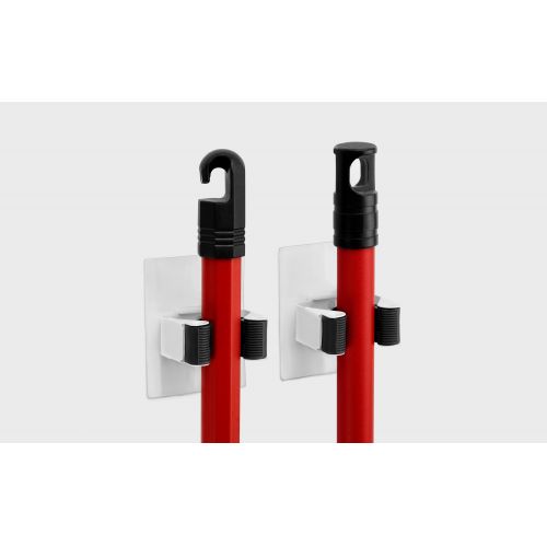 Colgador removible para escobas / blanco