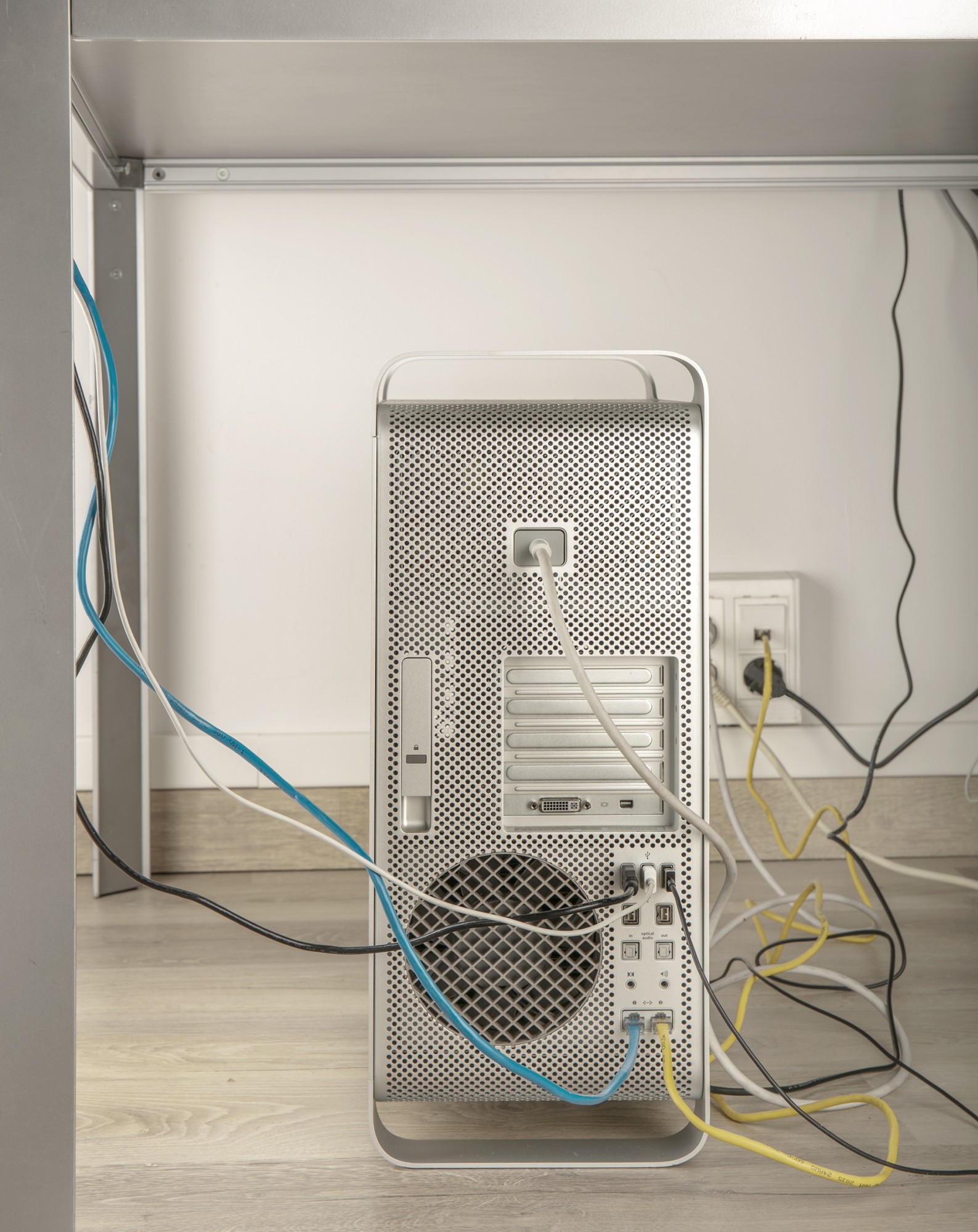 Agrupador de cables flexible / negro