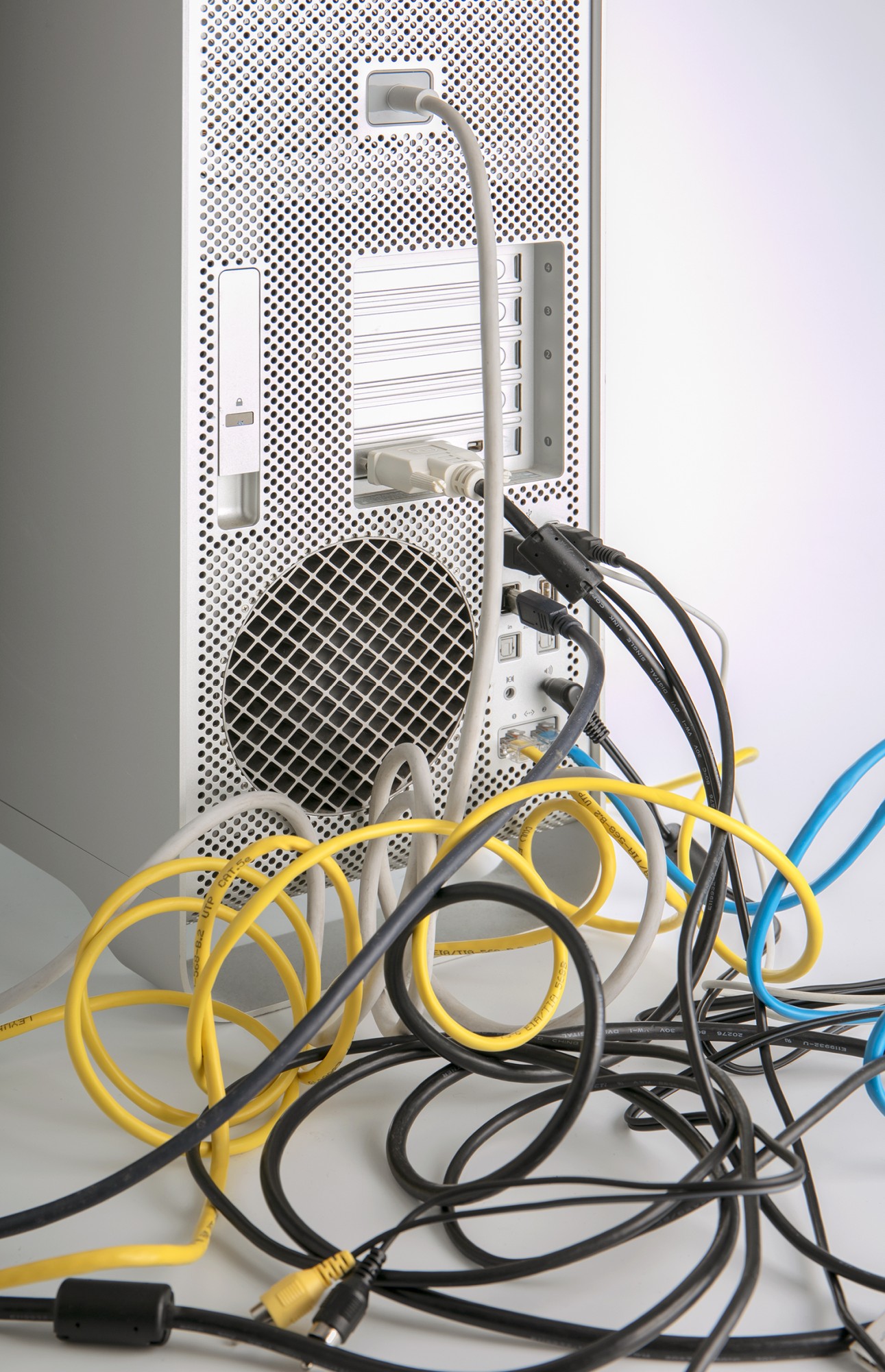 Bridas reutilizables Magic Tie 15cm. / surtido