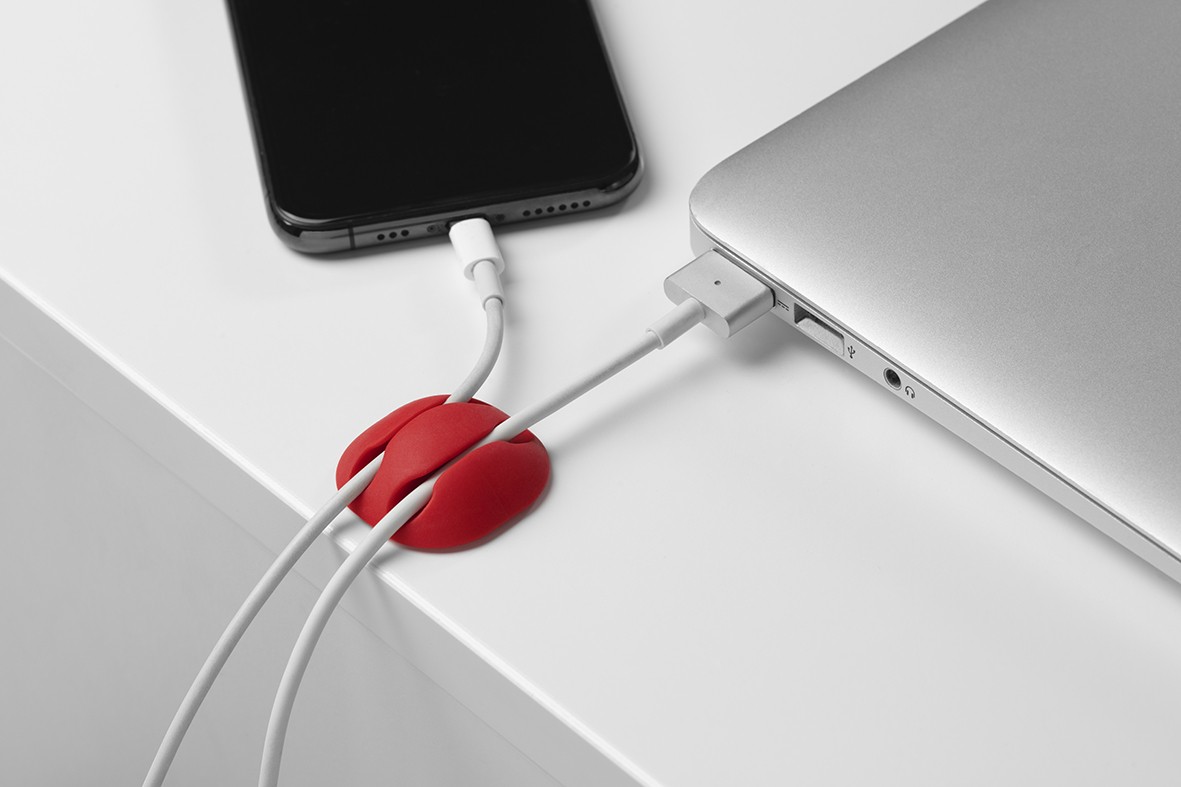 Clip adhesivo doble para cables / surtido