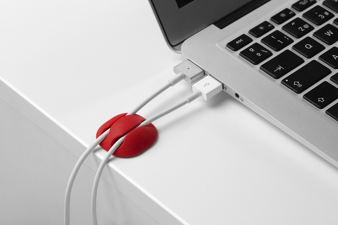 Clip adhesivo doble para cables / surtido