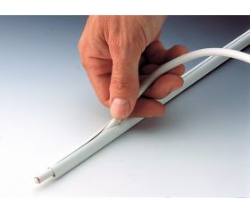 Mod.2200 Cablefix adhesivo 5,5 x 5 mm (V0)