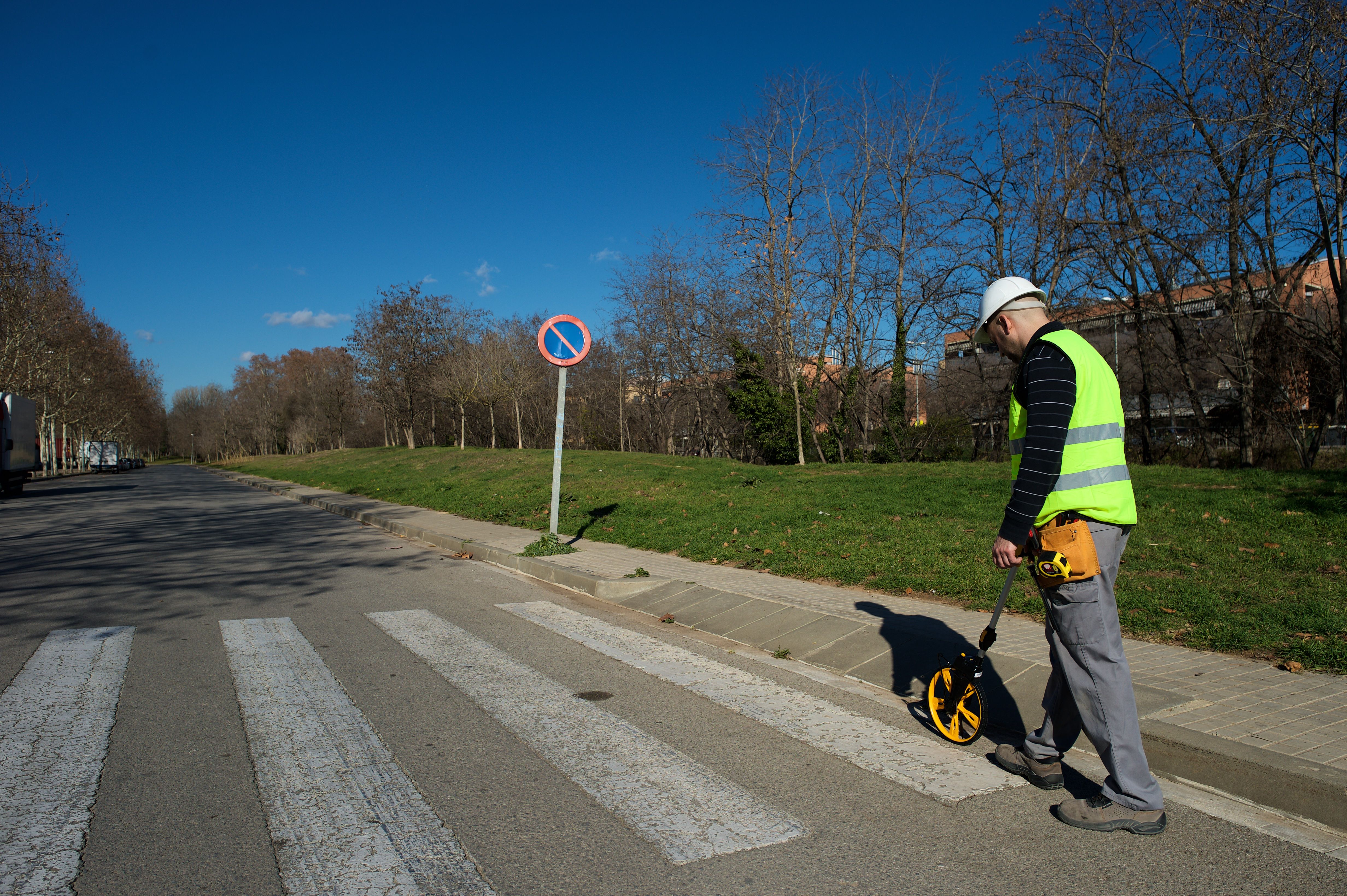 Topómetro profesional lectura digital, medición hasta 10.000 metros - ref.591000