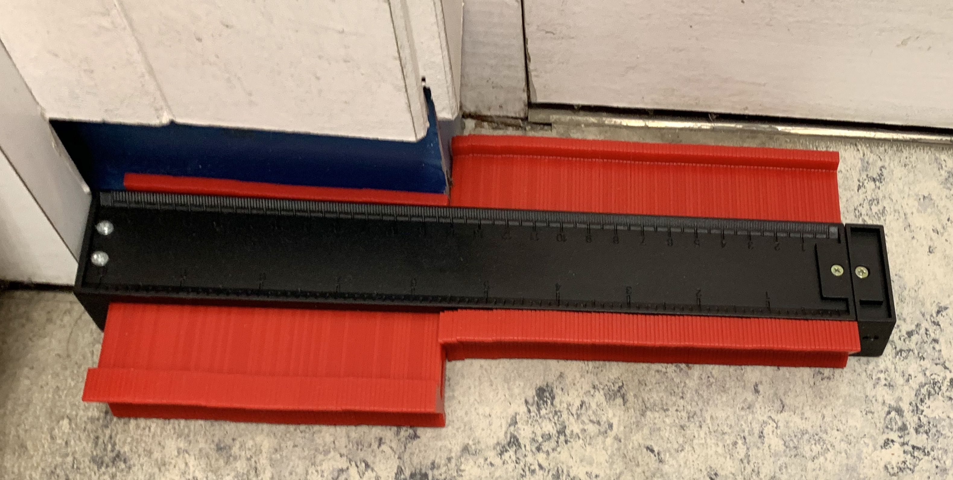 Perfilómetro de plástico 280 x 105 x 20 mm