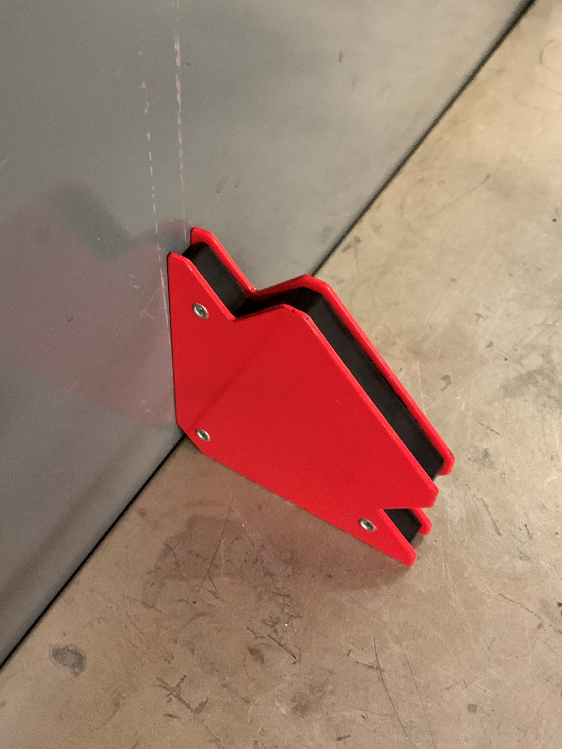 Escuadra magnética 75 mm - ref.7903