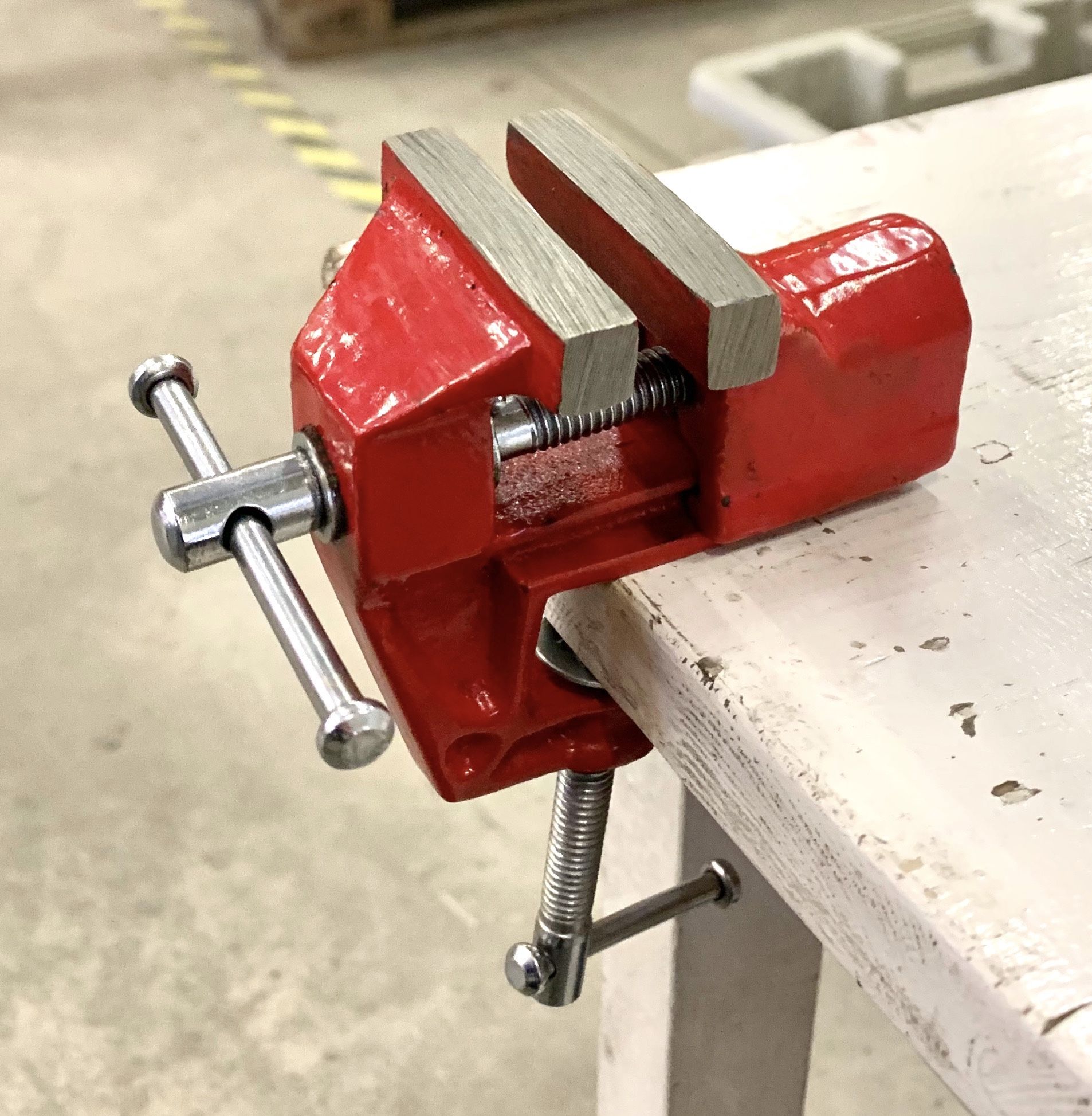 Tornillo de Banco Mini. Bocas de 50 mm