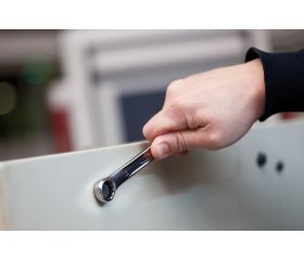 Llaves planas combinadas métricas con acabado cromado | 111M