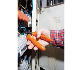 Alicates de corte diagonal ERGO™ con mangos aislados y acabado fosfatado, 200 mm | 2101S-200