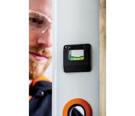 Niveles de precisión de burbuja de perfil en T doble | 496