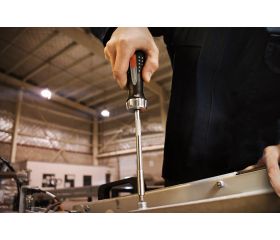 Destornilladores a carraca con portapuntas de 1/4