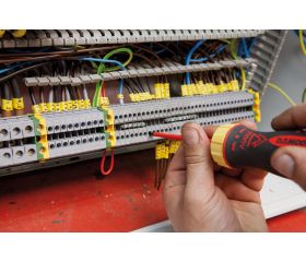 Destornillador a carraca aislado con mango bi-componente | 808060