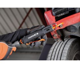 Sierra alternativa compacta con gatillo de seguridad | BP828