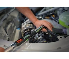 Llave dinamométrica electrónica de par y grados, con memoria/USB y cabeza de carraca fija. Cuerpo metálico | TAWM