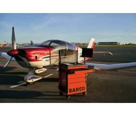 Carros HUB del almacenamiento E77 Premium de 26