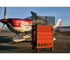 Carros HUB del almacenamiento E77 Premium de 26