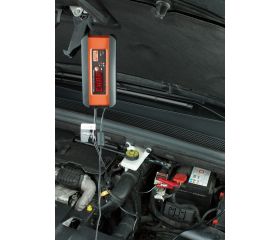 Mantenedor/cargador totalmente automático de 3 A para baterías LiFeP04 de litio y plomo-ácido de 12 V | BBCE12-3