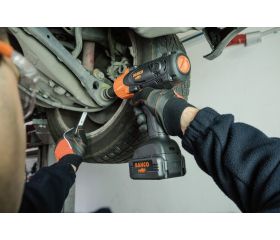 Llaves de impacto inalámbricas de 18 V con cuadrado 1/2