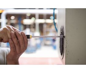 Destornilladores de punta plana ERGO™ con mango de goma, 1-1,6 mm x 100-200 mm | BE-8150 - BE-8258