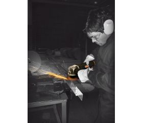 Amoladora de disco con agarre de goma y gatillo de seguridad | BP823