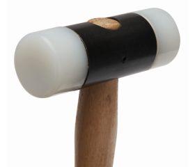 Martillo con boca de nailon y mango de madera | 529151-529191