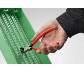 Alicates de corte diagonal a 90° con mangos recubiertos de PVC y acabado fosfatado | 2190PD