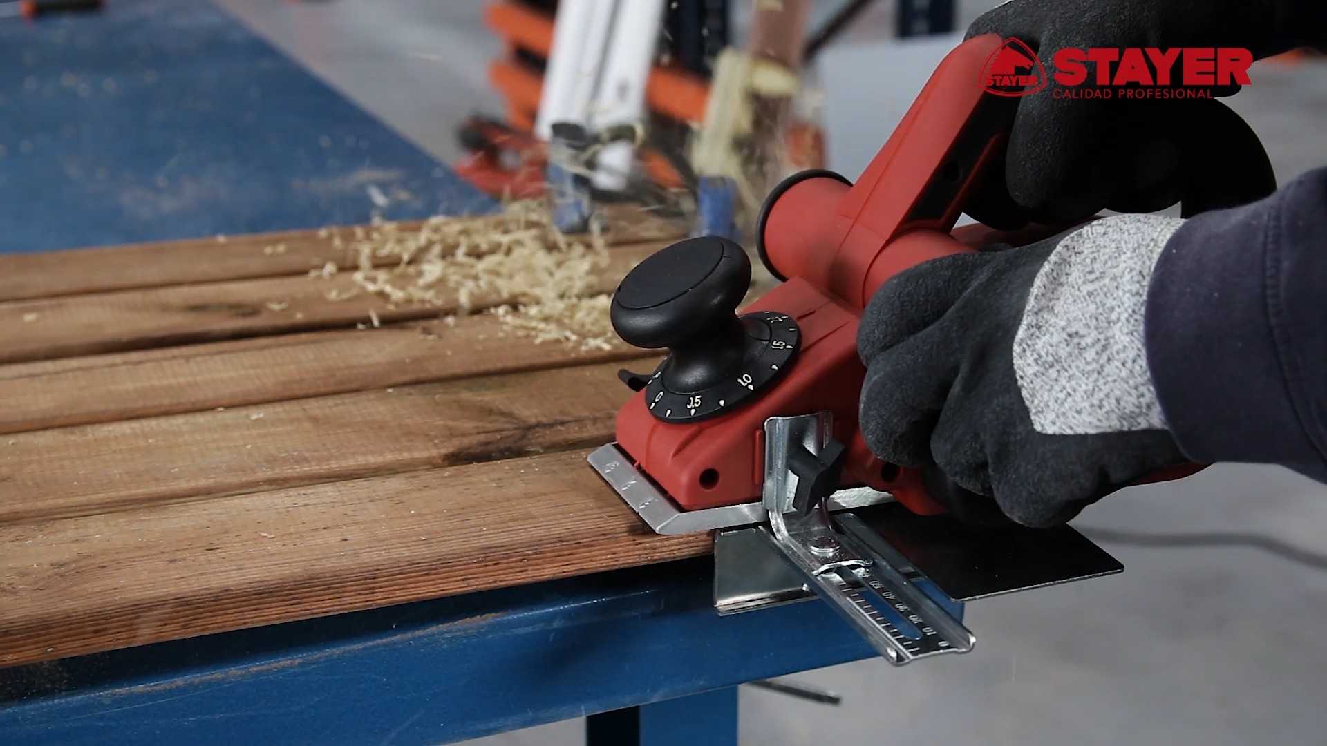 Cepillo PROFESIONAL de 910w P 910