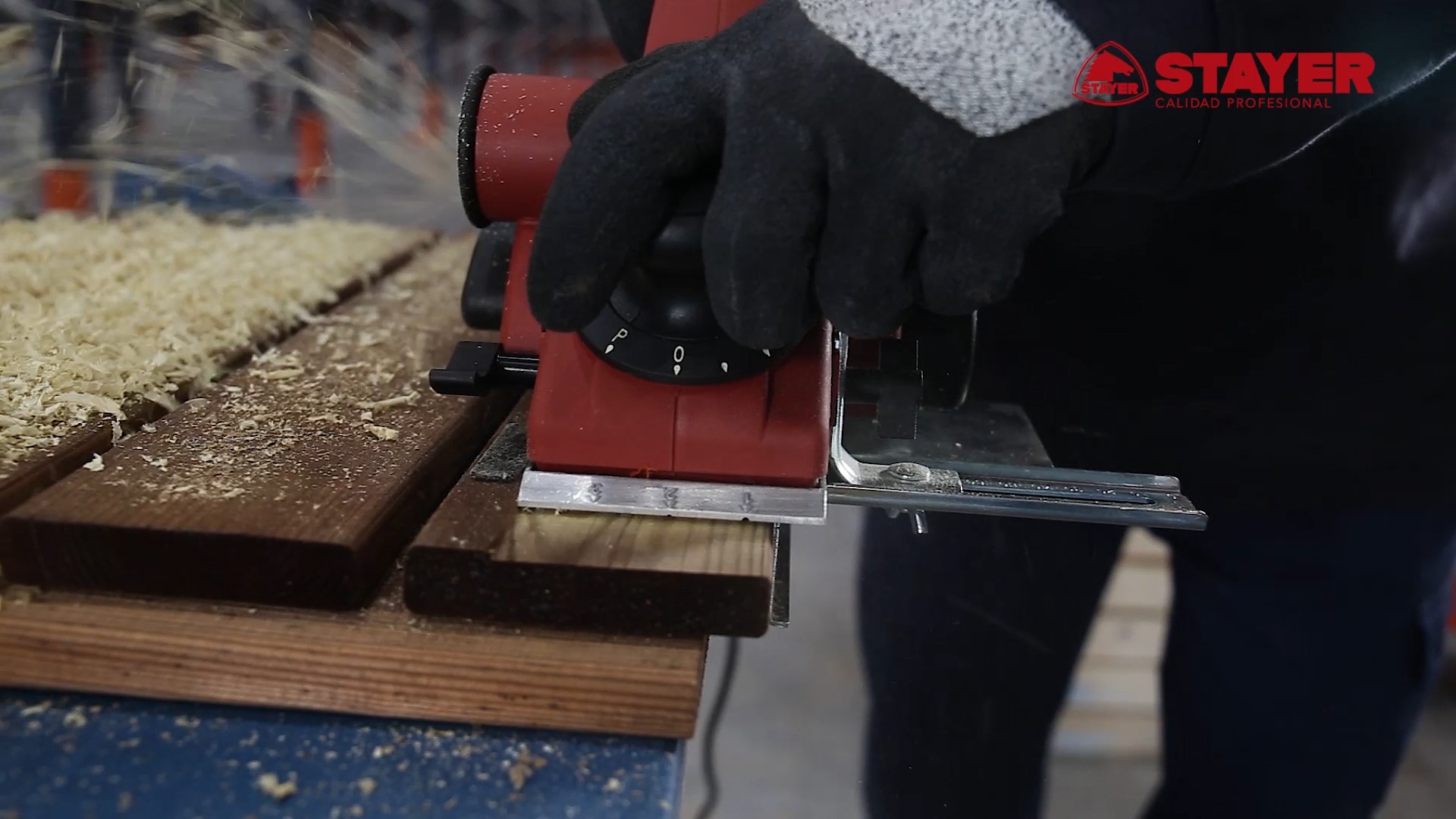 Cepillo PROFESIONAL de 910w P 910