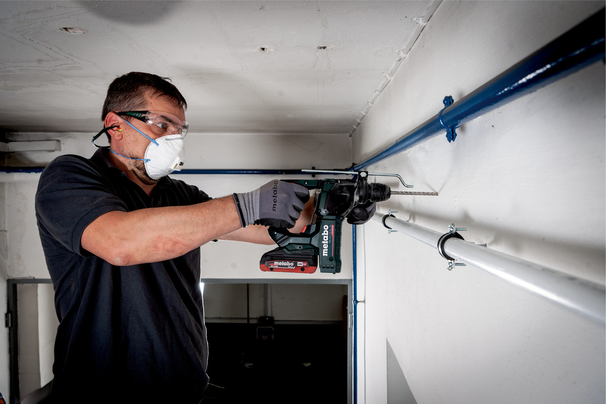 BH 18 LTX BL 16 Martillo de batería