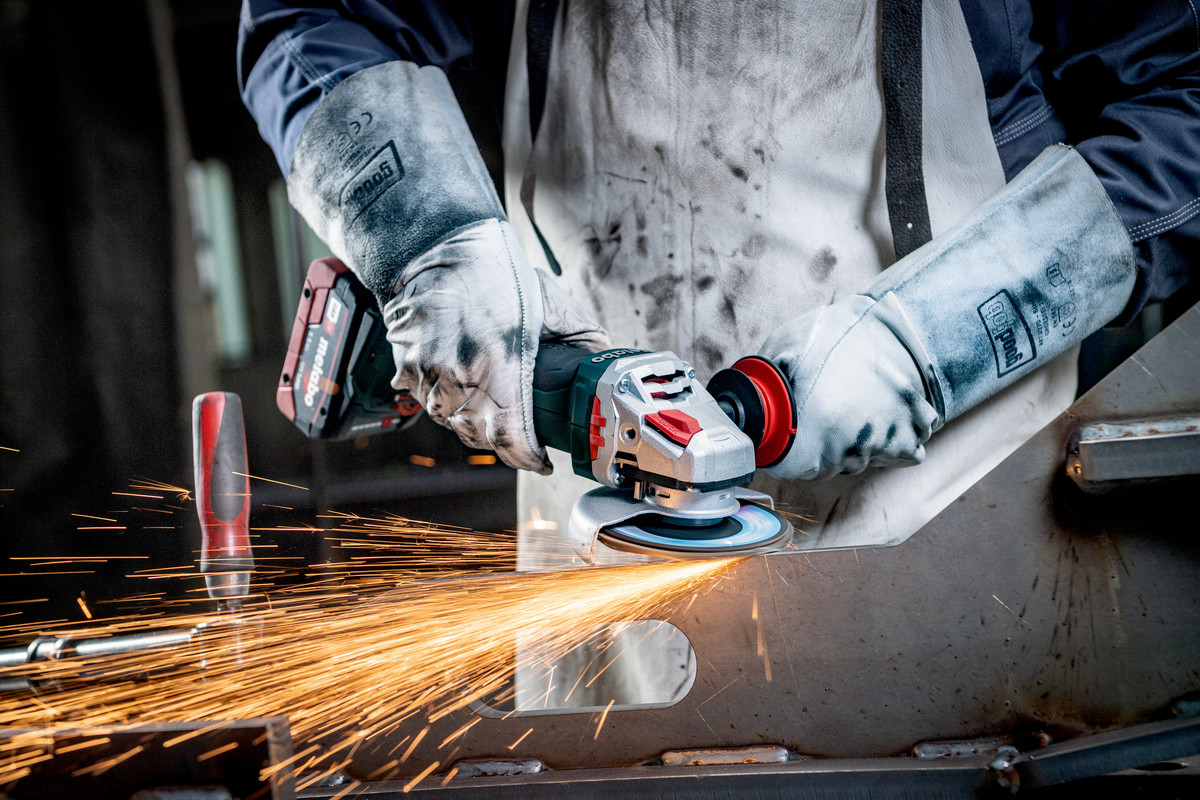 WB 18 LTX BL 15-125 Quick Amoladora angular de batería