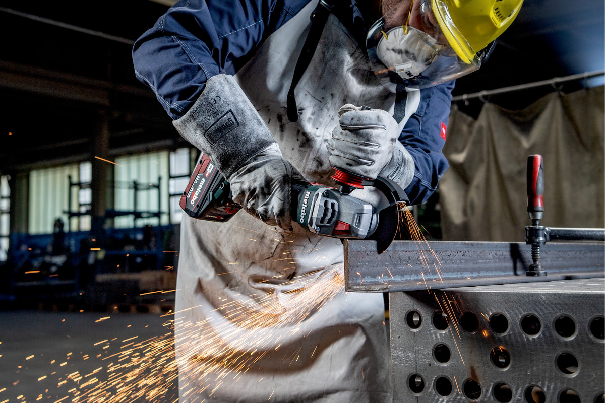 WB 18 LTX BL 15-125 Quick Amoladora angular de batería