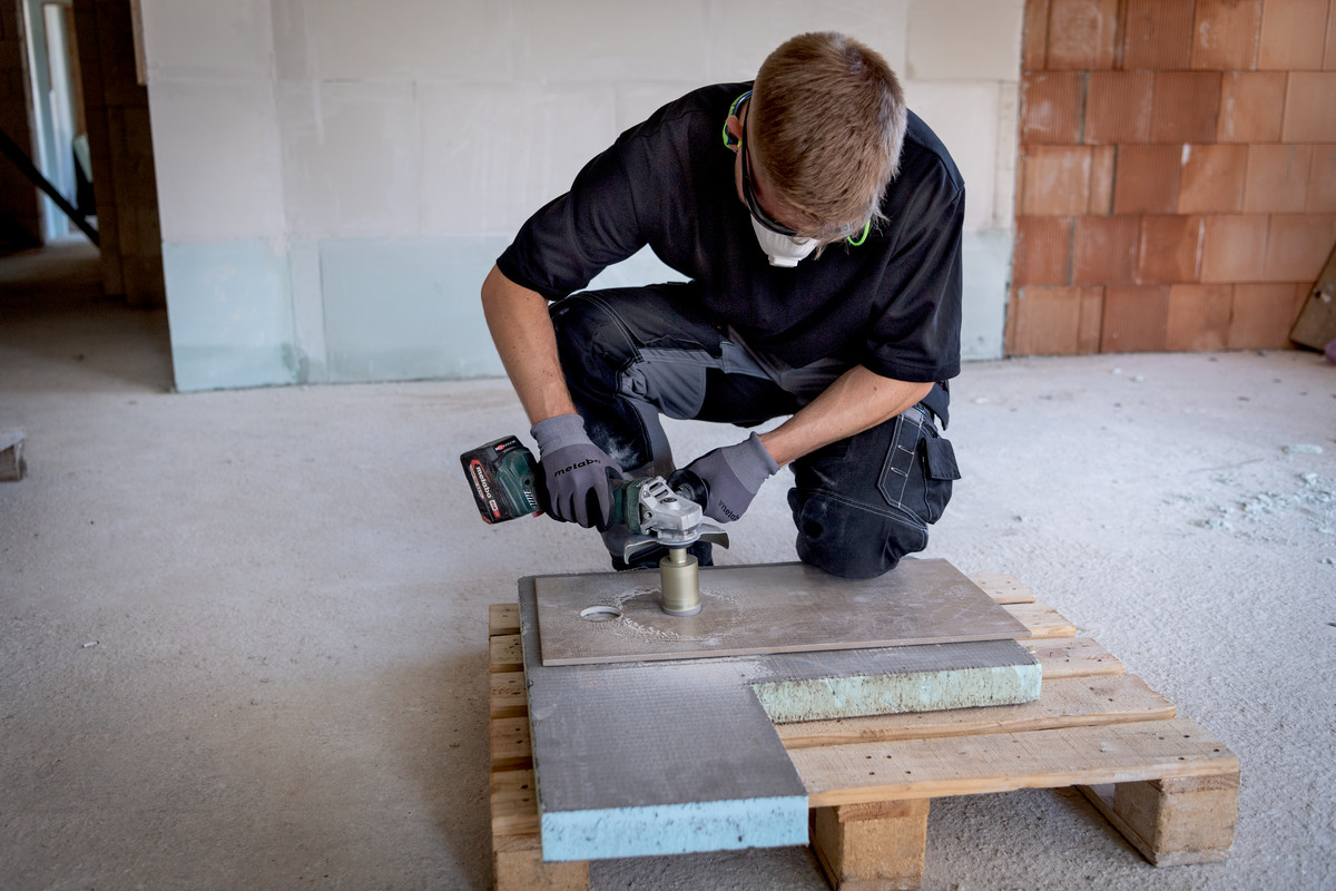 W 18 L BL 9-125 Amoladora angular de batería