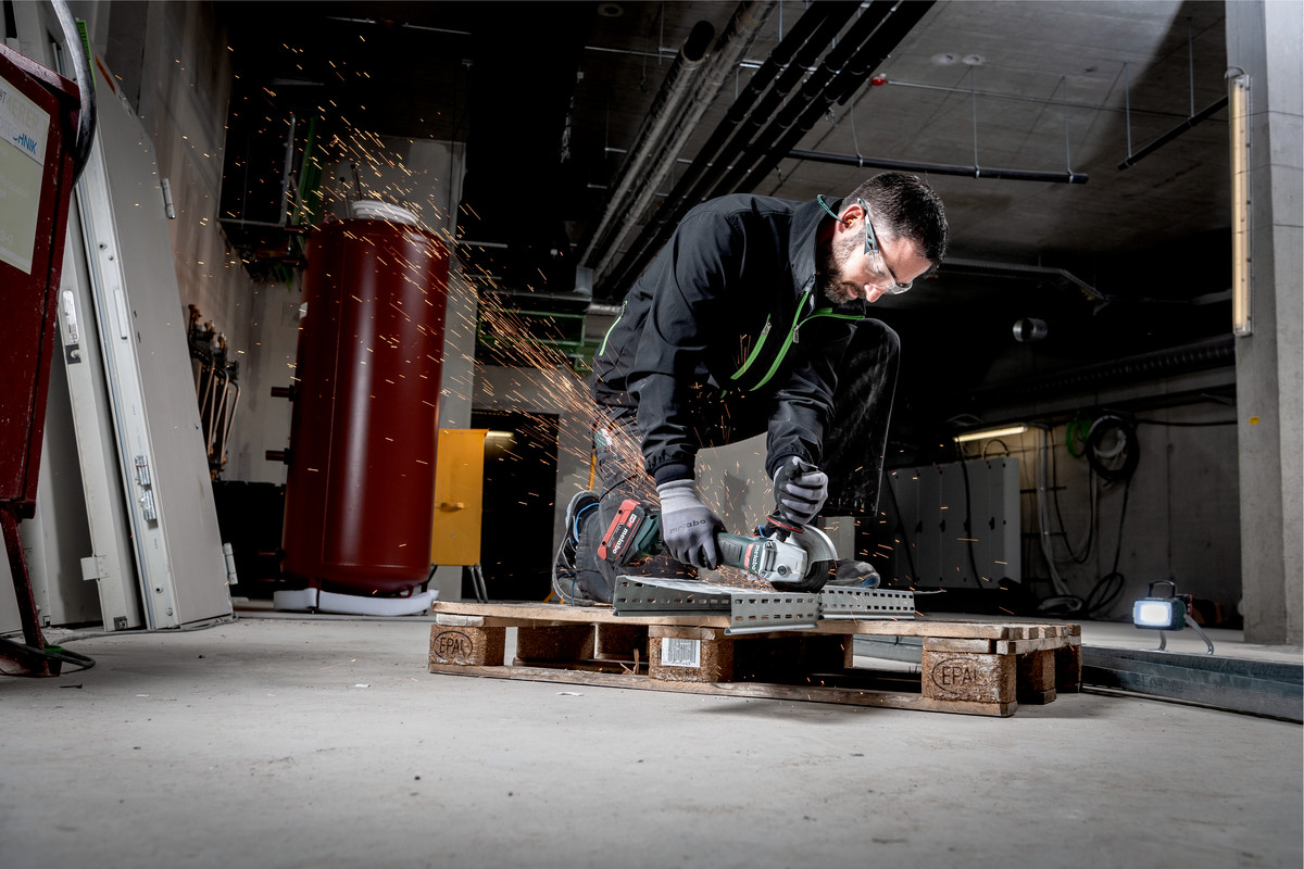 WB 18 LTX BL 125 Quick Amoladora angular de batería