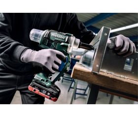 NP 18 LTX BL 5.0 Pistola de remache ciego de batería