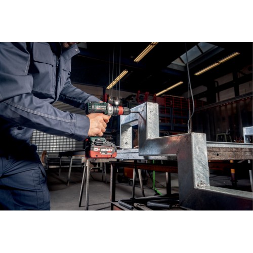 GB 18 LTX BL Q I Taladro/roscador de batería